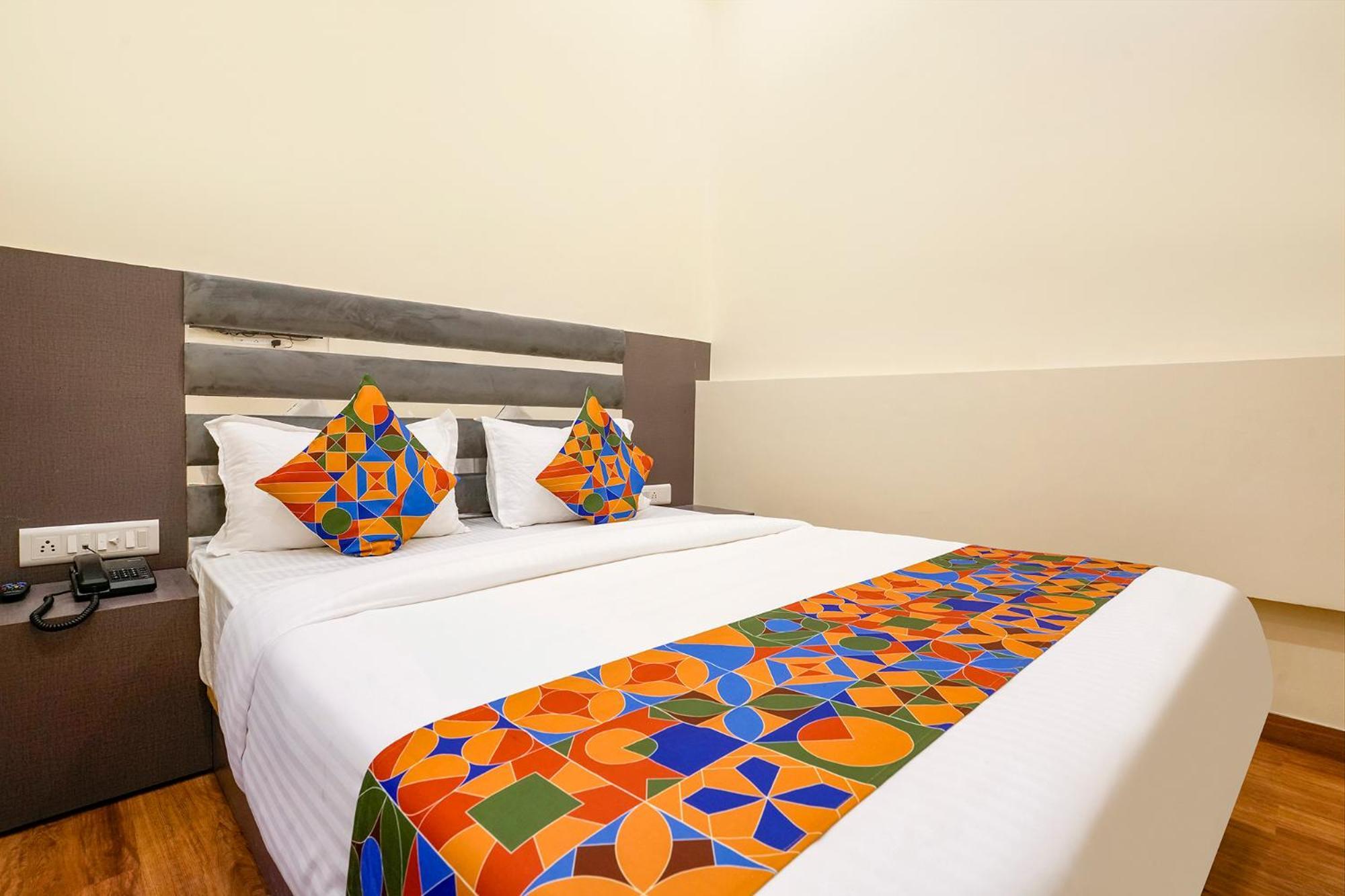 Fabhotel Freedom International - Nr Mumbai International Airport Exteriör bild