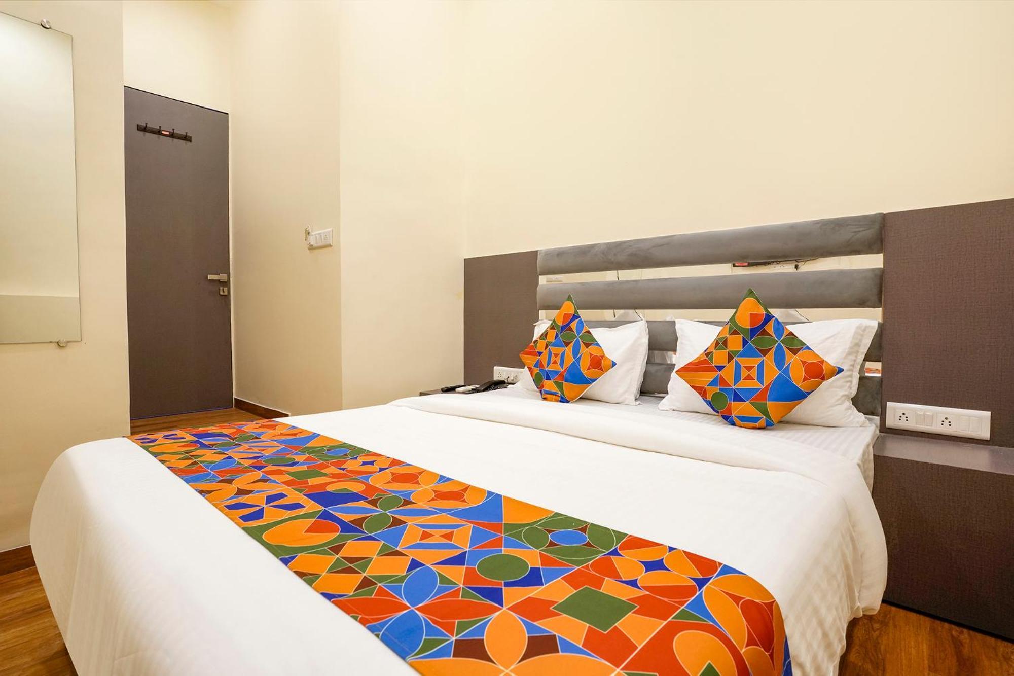 Fabhotel Freedom International - Nr Mumbai International Airport Exteriör bild
