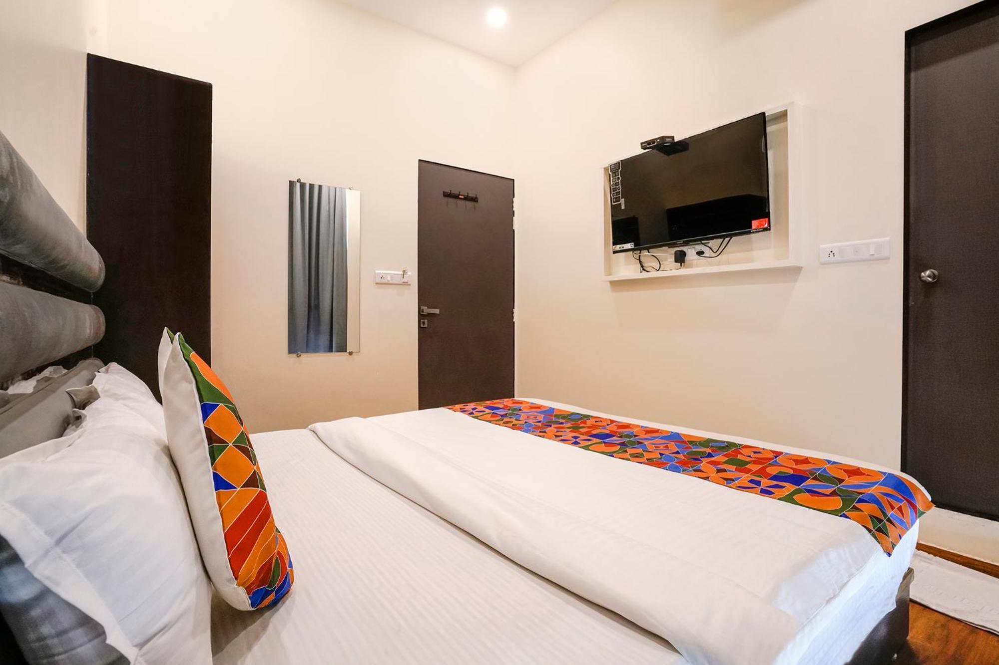 Fabhotel Freedom International - Nr Mumbai International Airport Exteriör bild