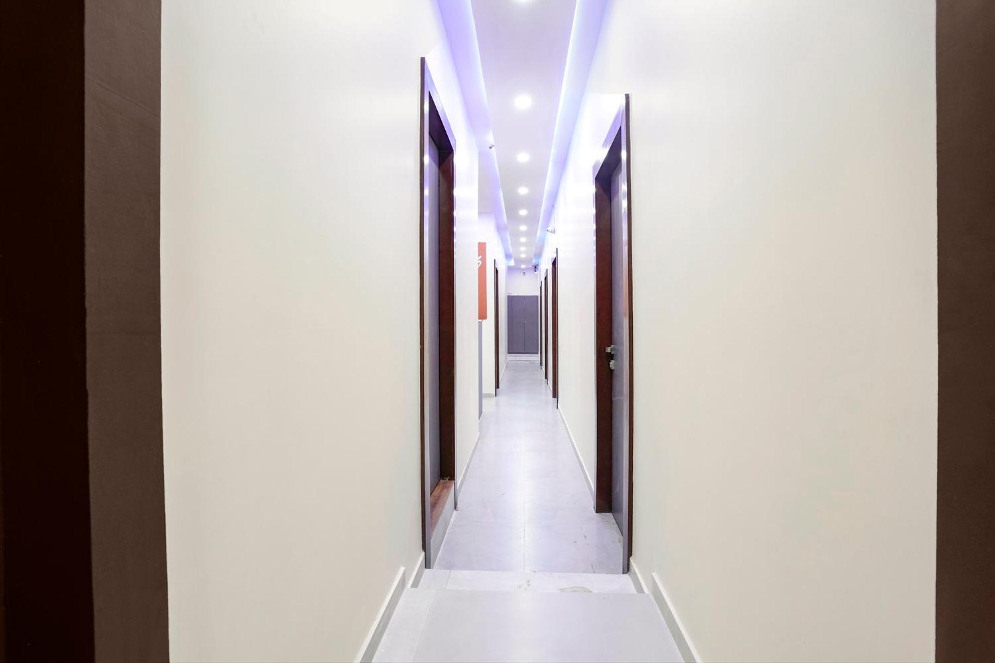 Fabhotel Freedom International - Nr Mumbai International Airport Exteriör bild